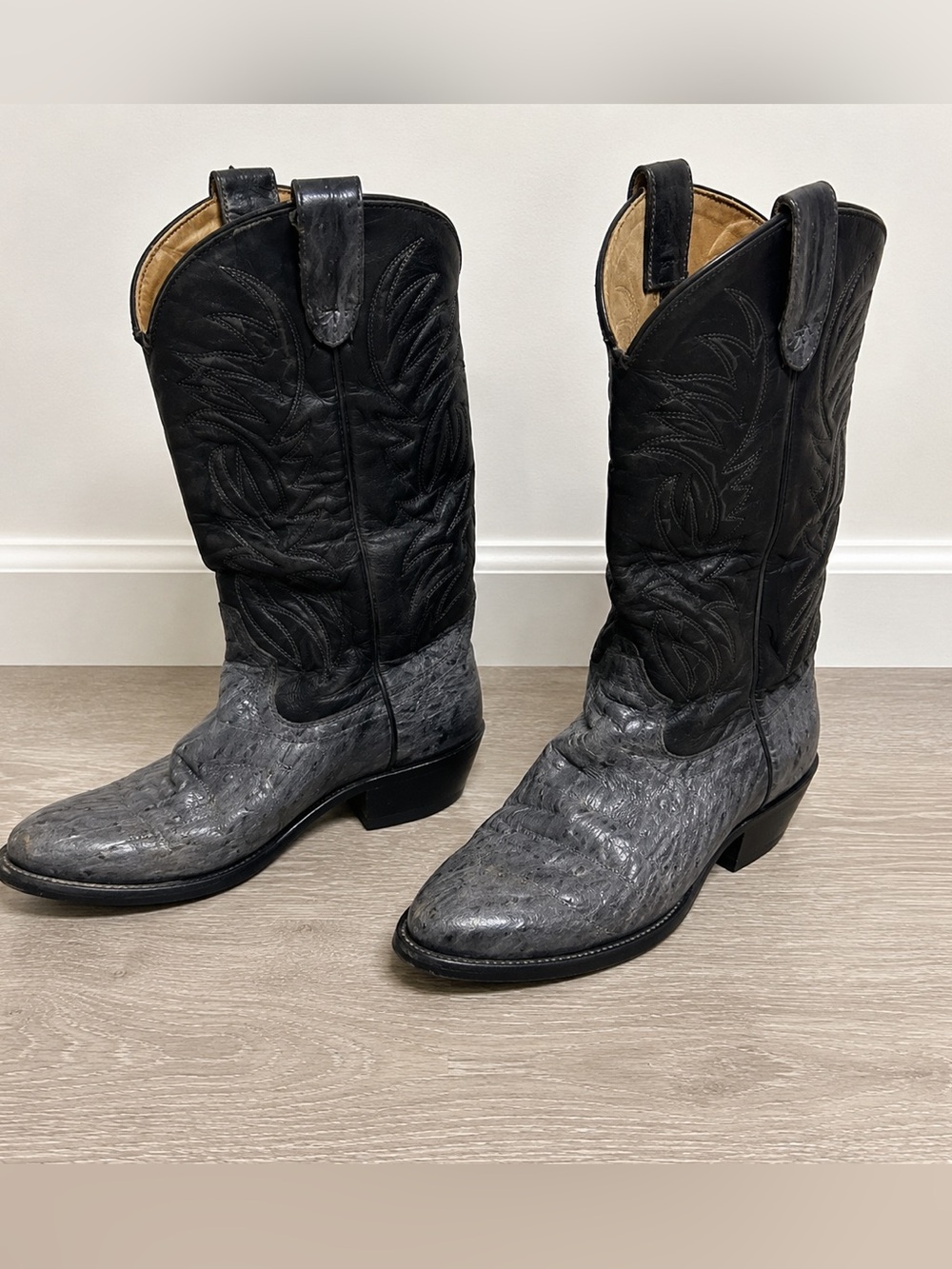 Vintage Texas Cowboy Boots Women 8.5 M Gray Black Ostrich Western Leather USA